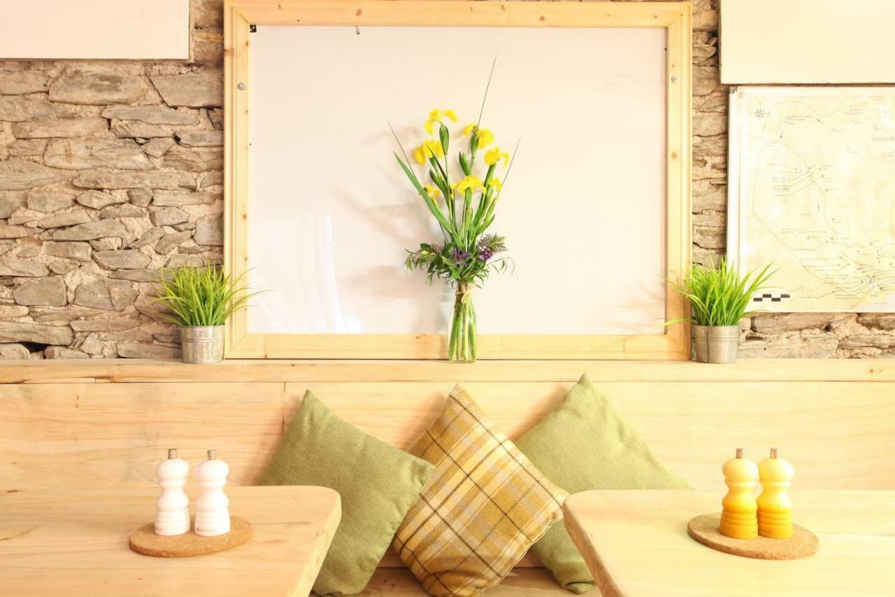 Moville Boutique Hostel & Apartments Exterior foto